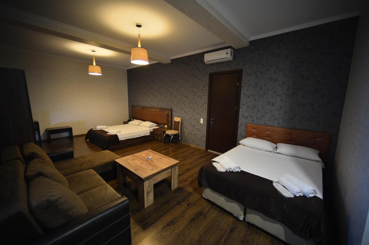 Green Hotel Batumi Exteriér fotografie