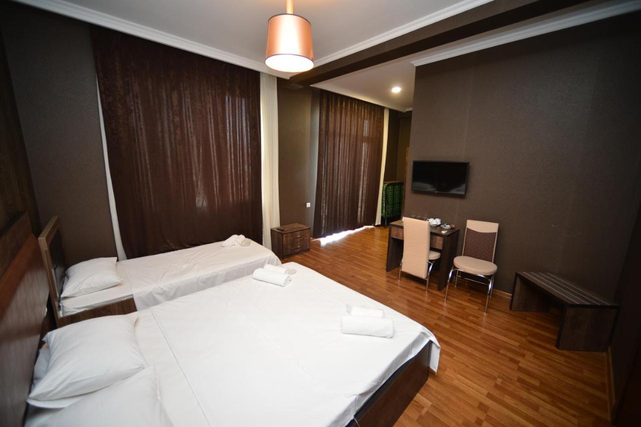 Green Hotel Batumi Exteriér fotografie