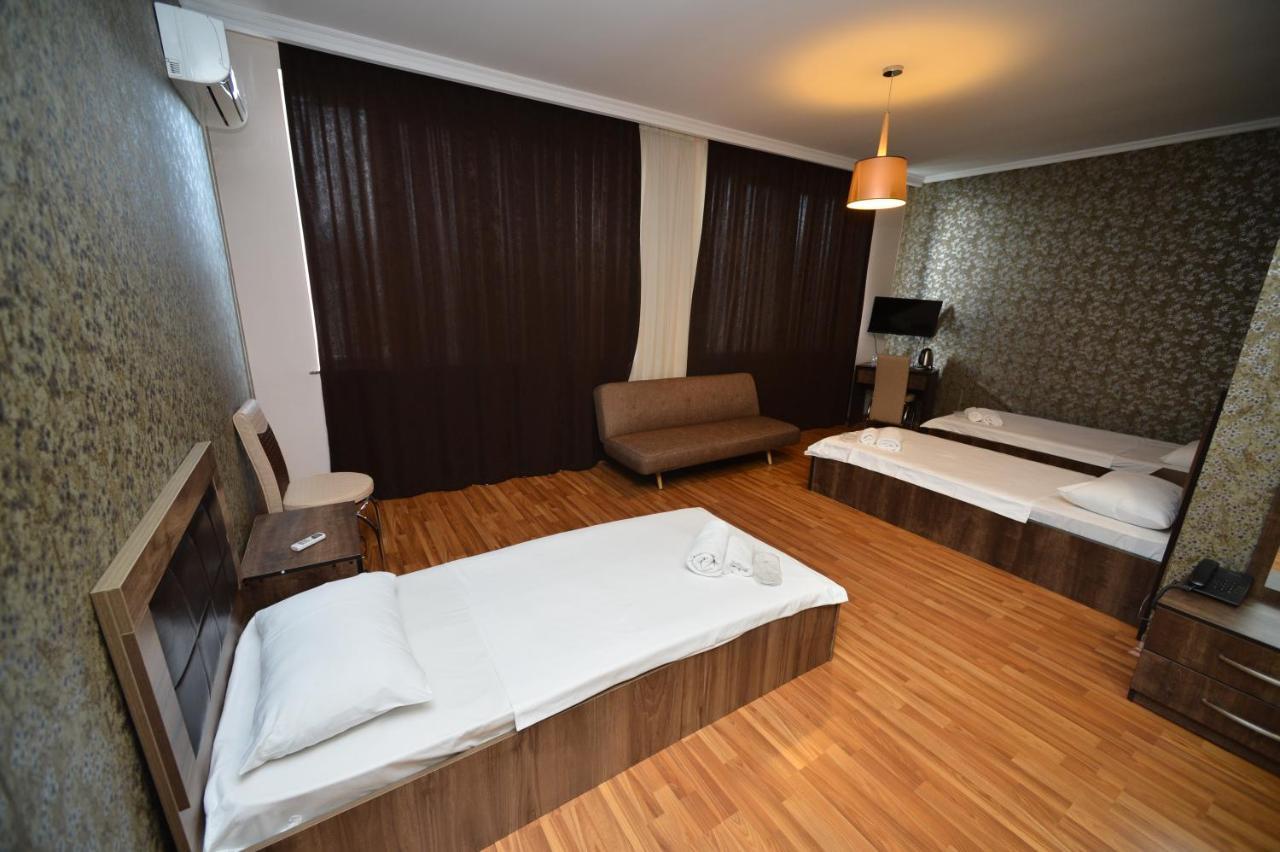 Green Hotel Batumi Exteriér fotografie