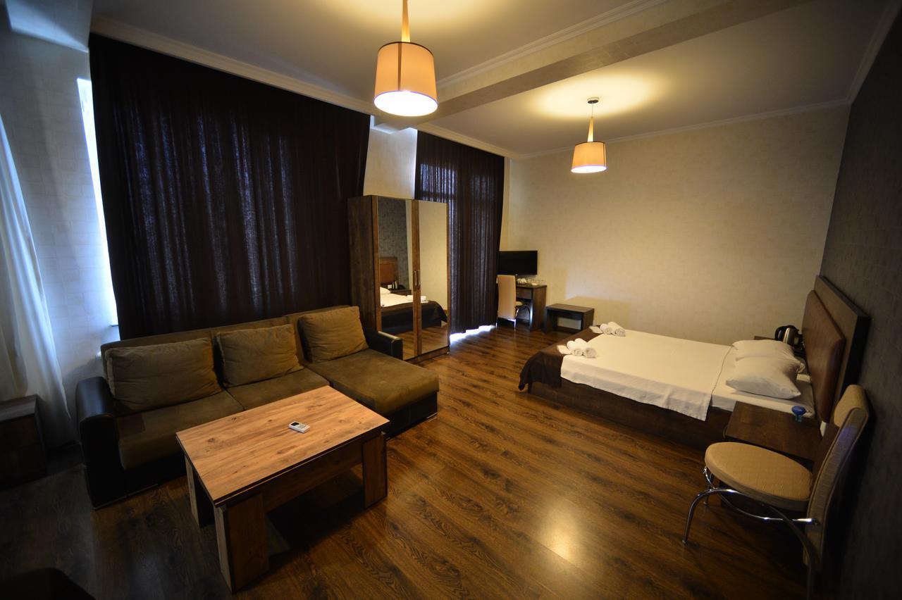 Green Hotel Batumi Exteriér fotografie